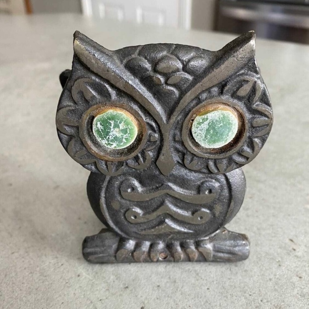 Vintage Cast-iron Owl Napkin Holder